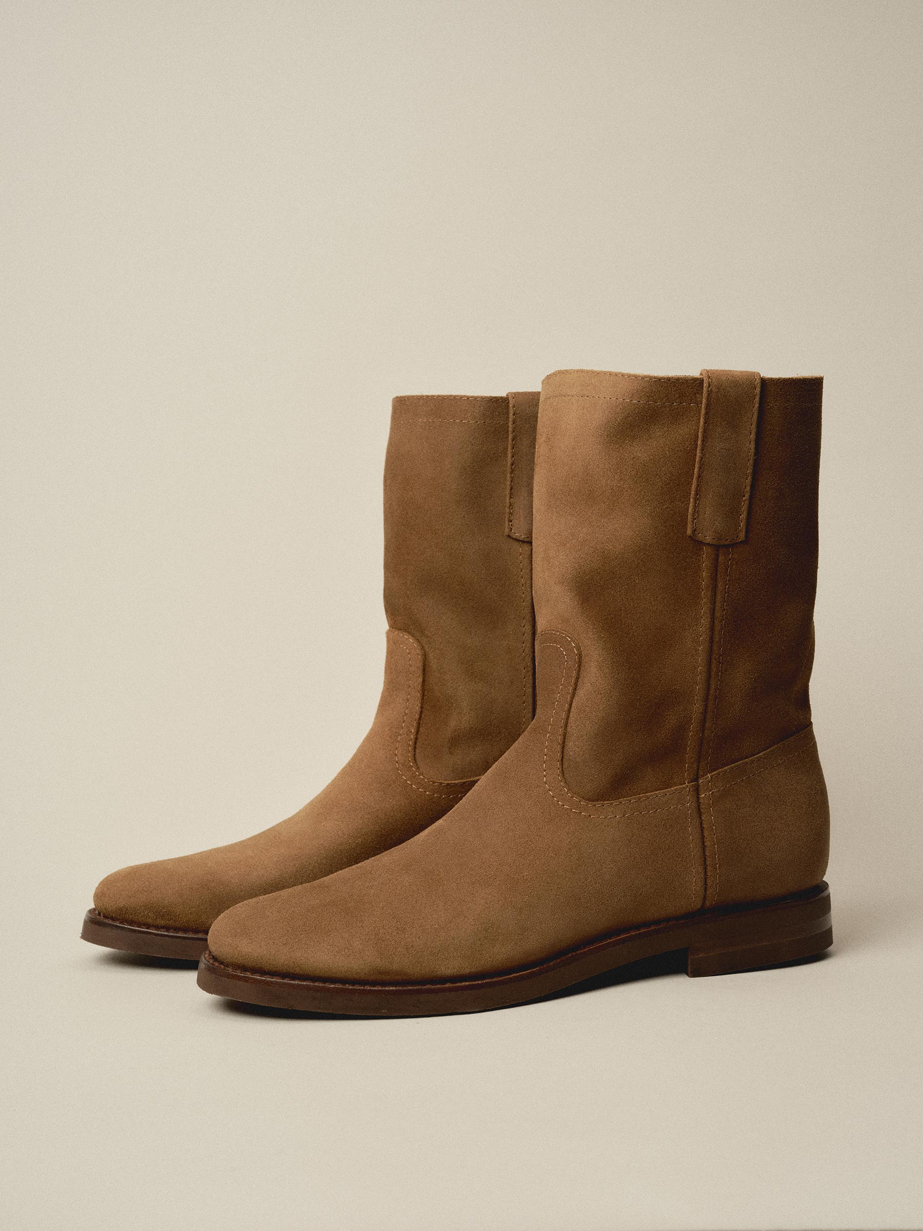 Alternative view of Sand Suede Roper Boot