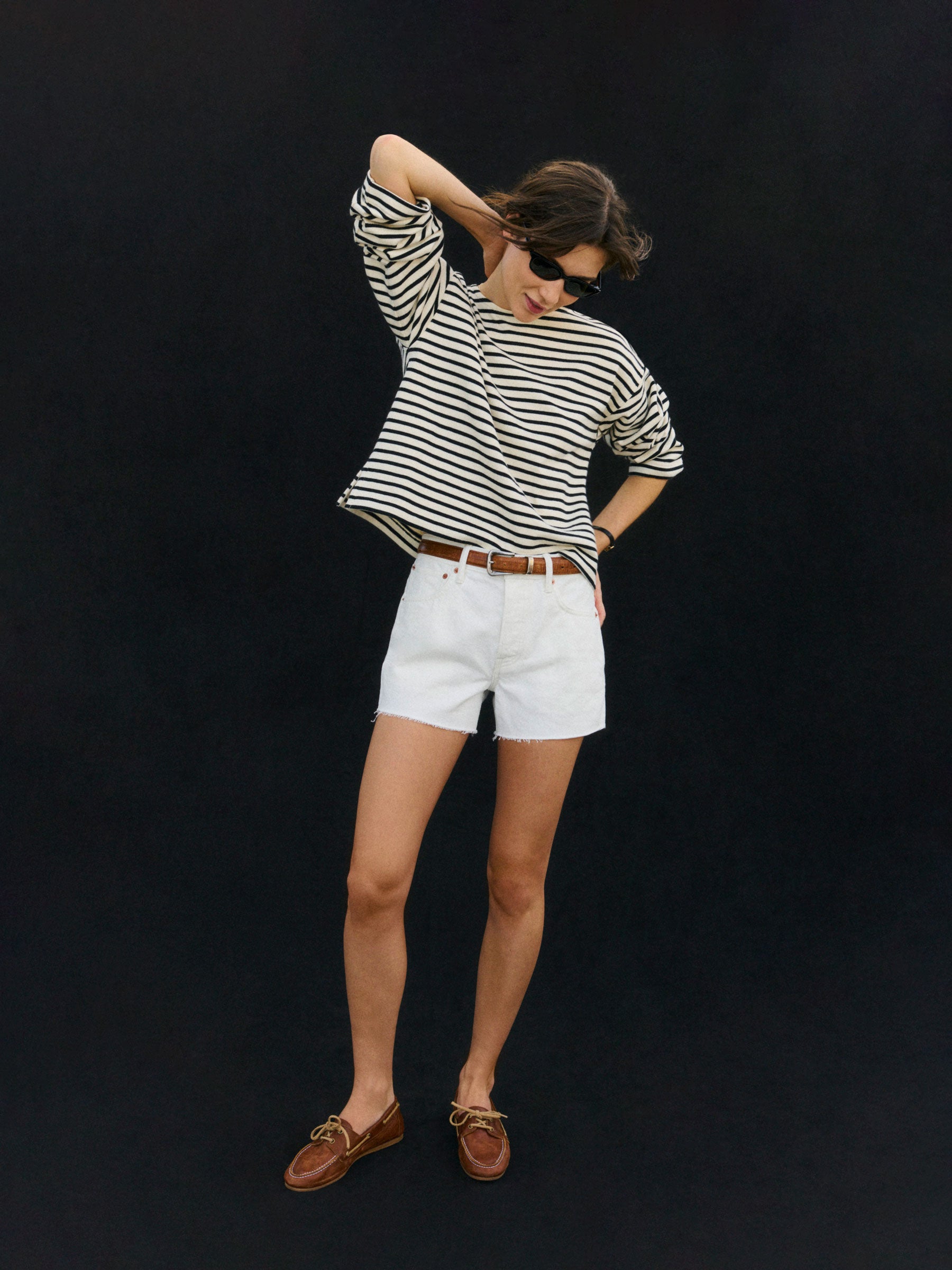 Alternative view of Natural Strider Cut-Off Short