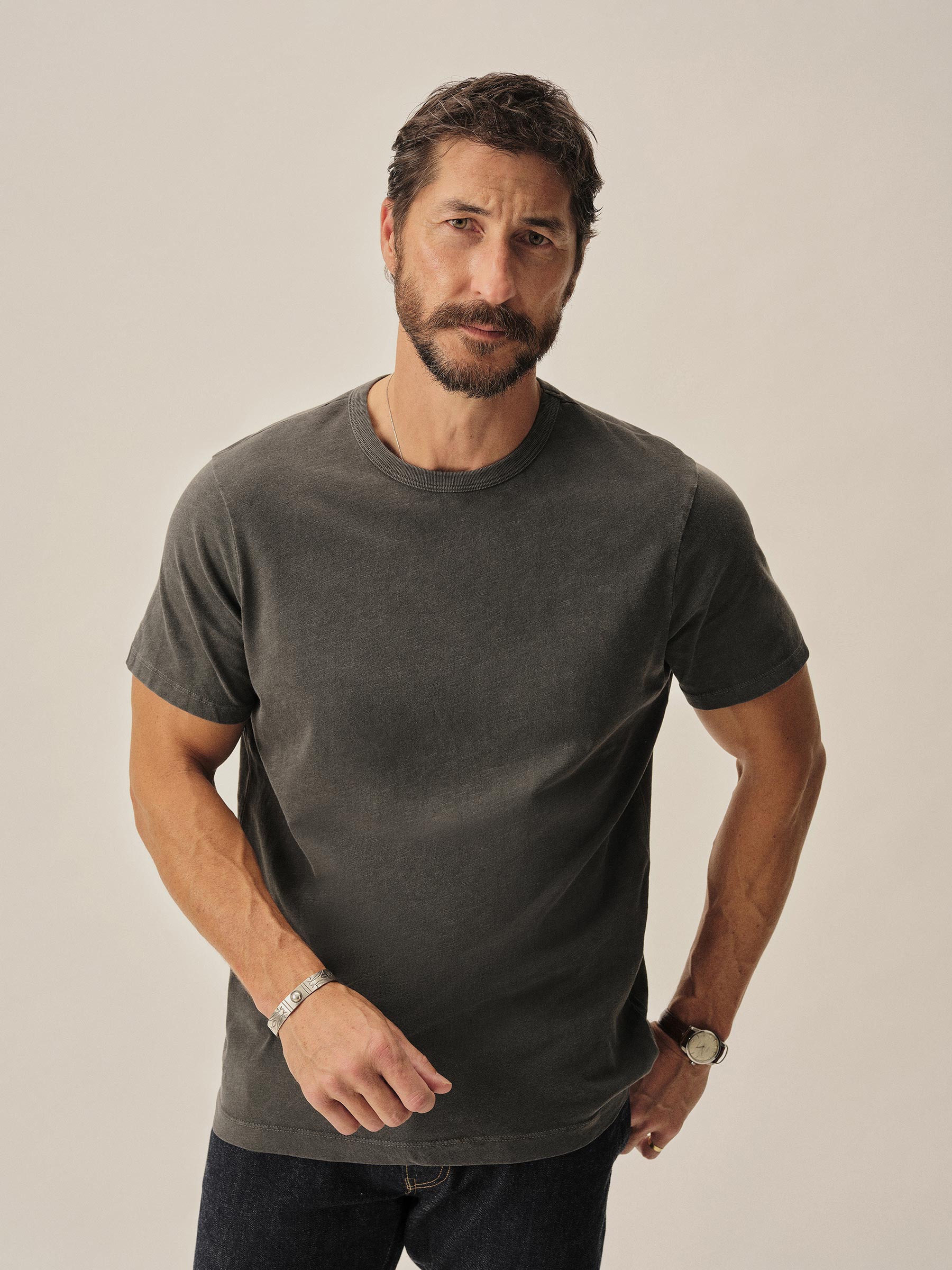 Alternative view of Coal Venice Wash Slub Curved Hem Tee