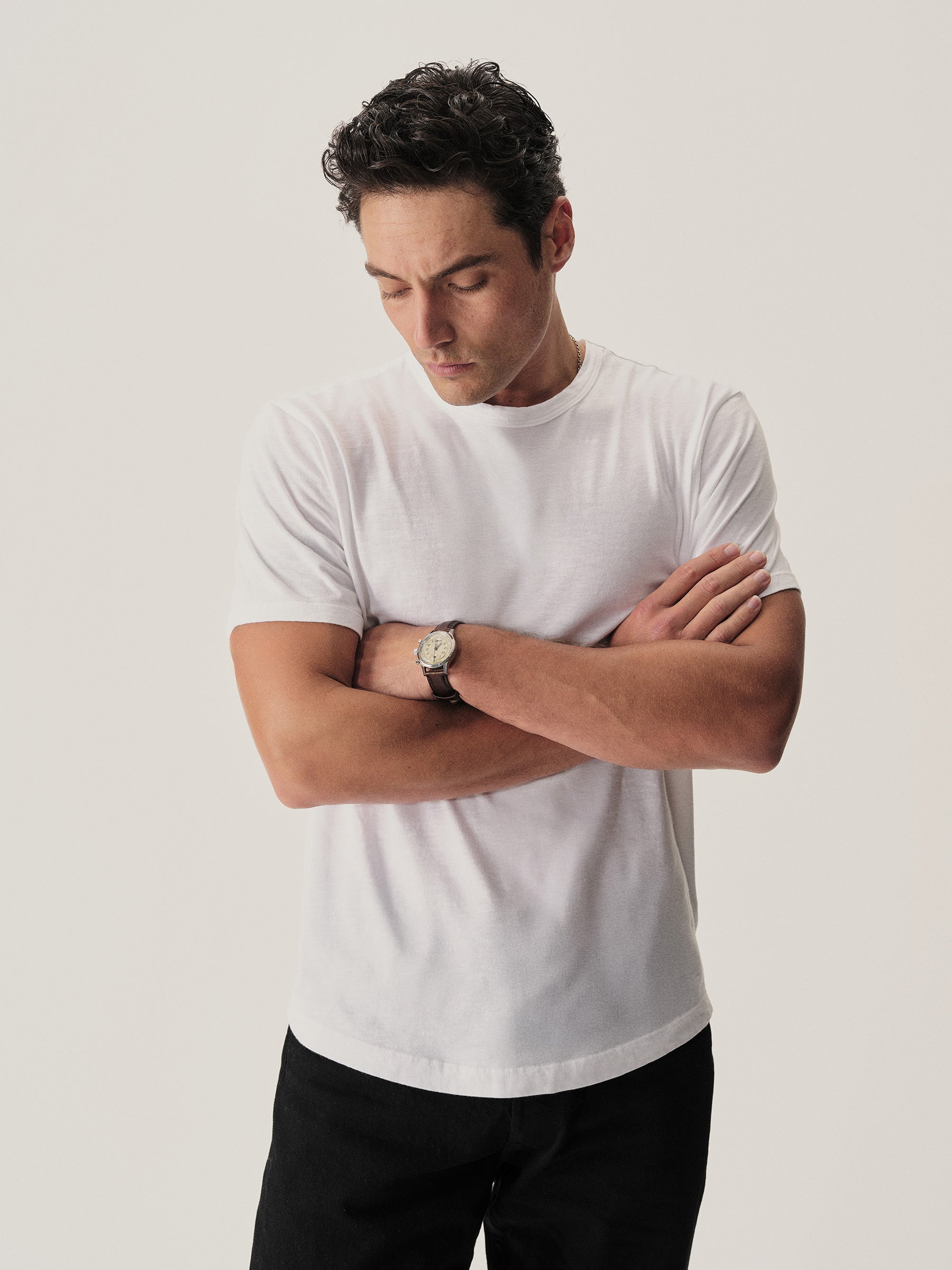 Alternative view of White Slub Curved Hem Tee