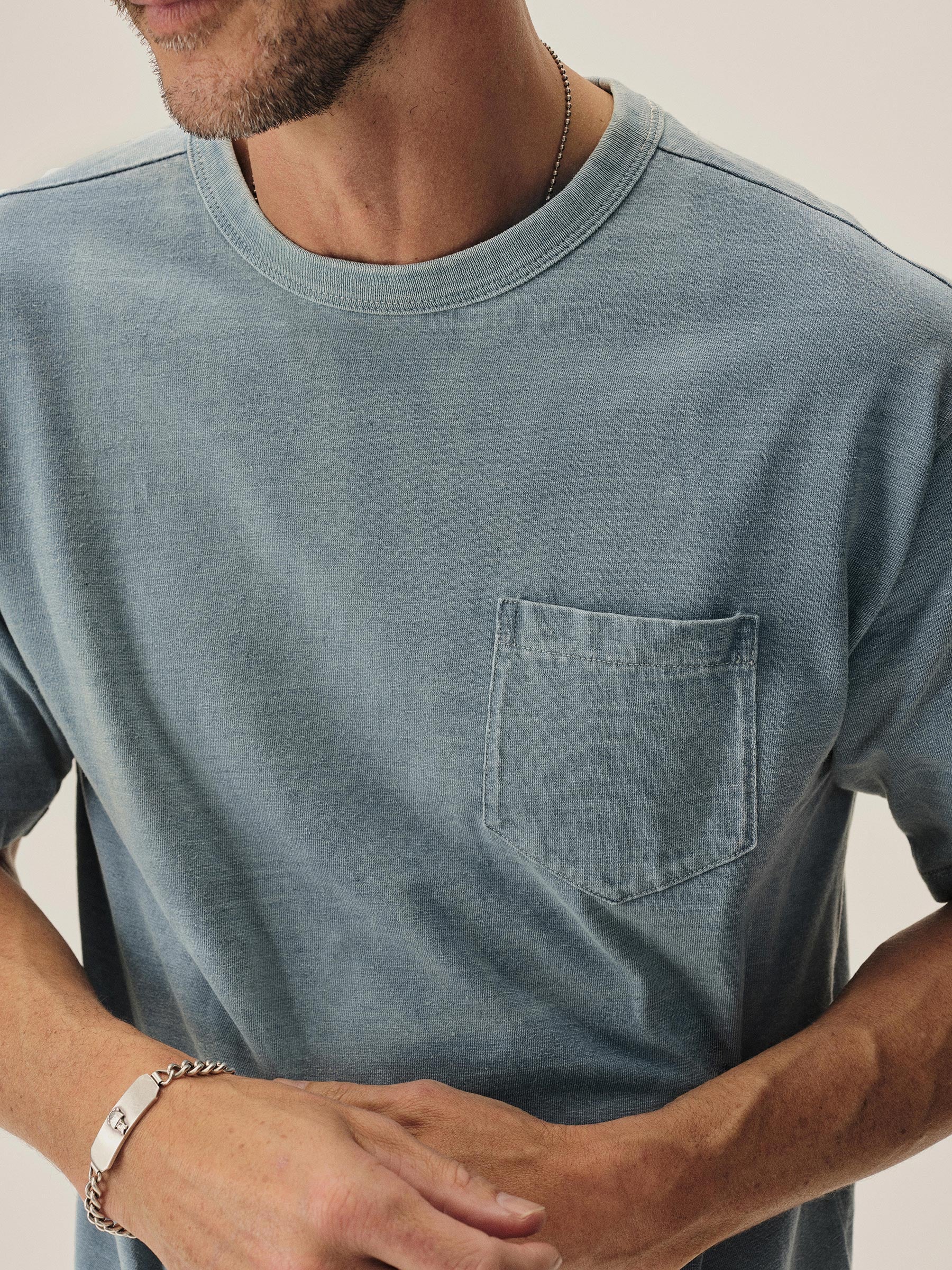 Alternative view of L037 Indigo-Dipped Yuma 90s Boxy Pocket Tee