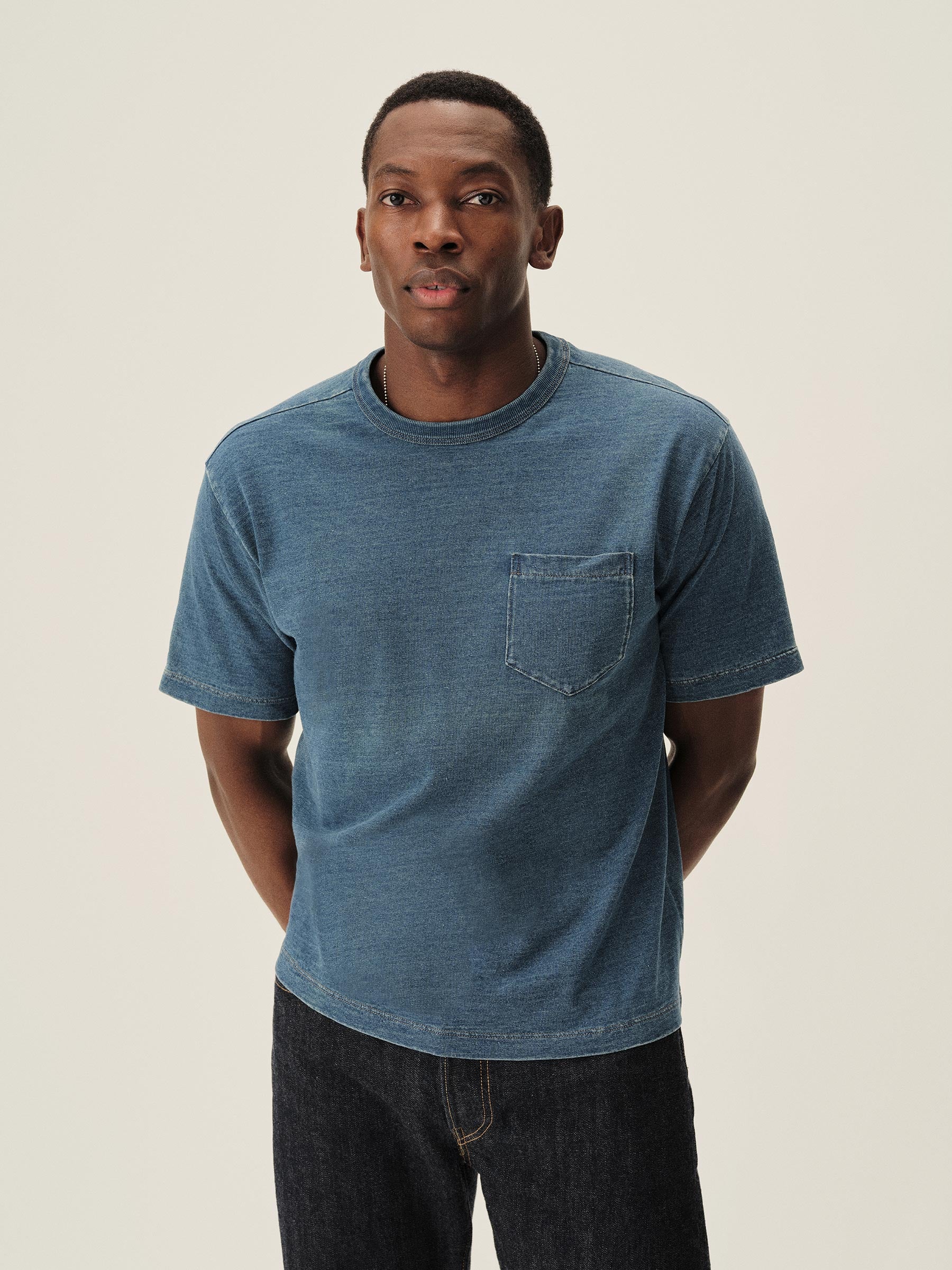 Alternative view of M043 Indigo-Dipped Yuma 90s Boxy Pocket Tee