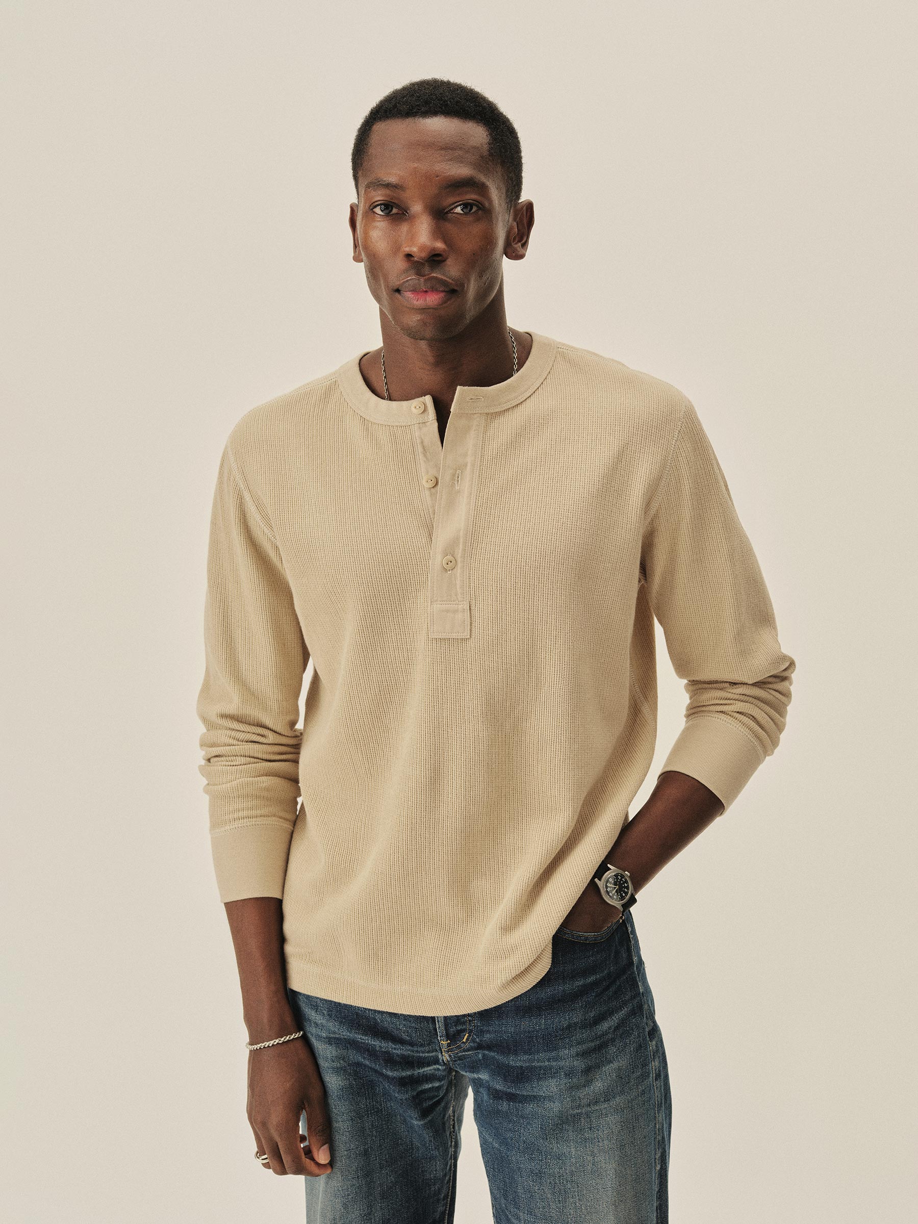 Alternative view of Sand Dune Vintage Thermal Henley