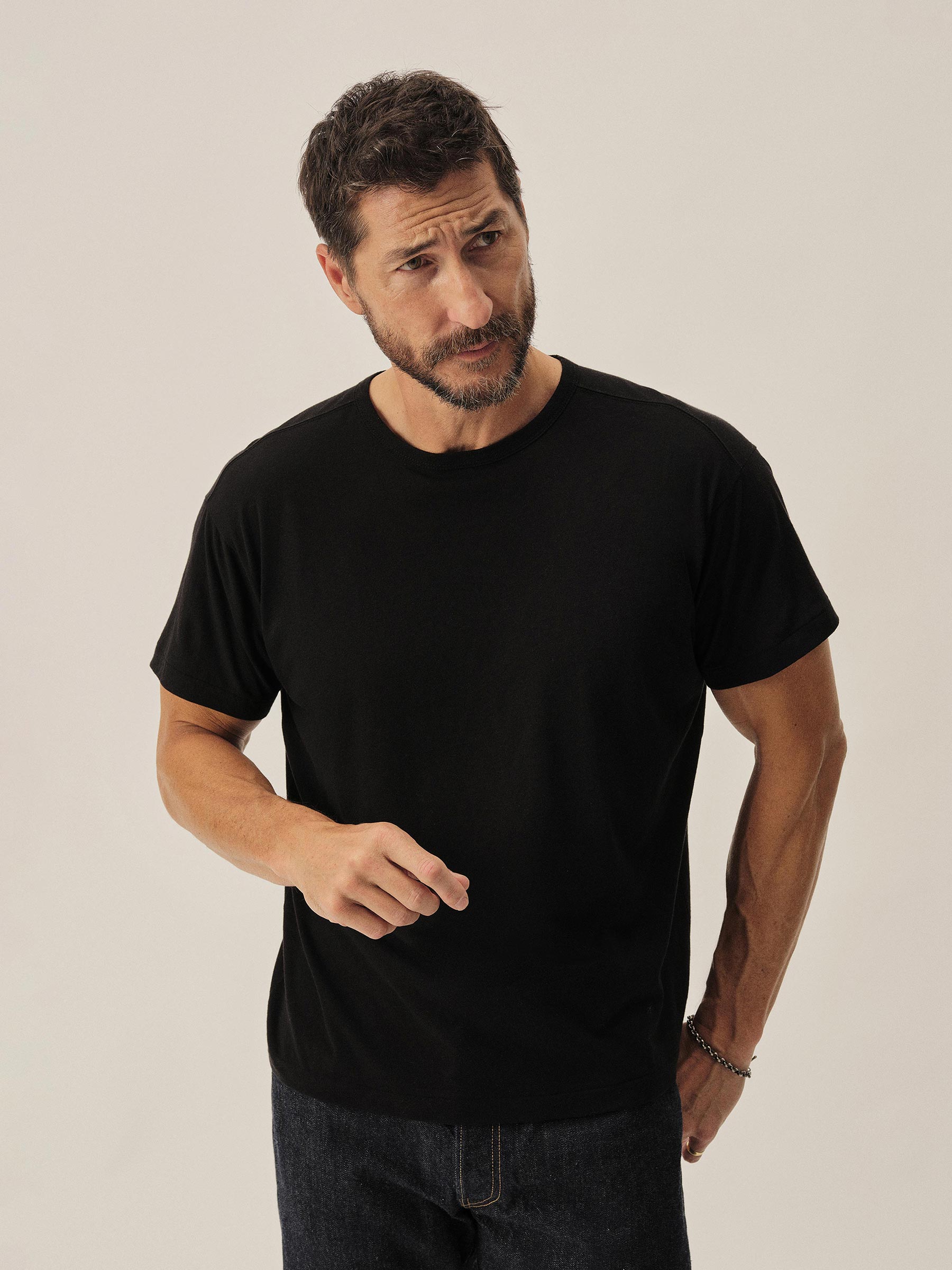 Alternative view of Black Japanese De-Luxe Cotton Linen Knit Tee