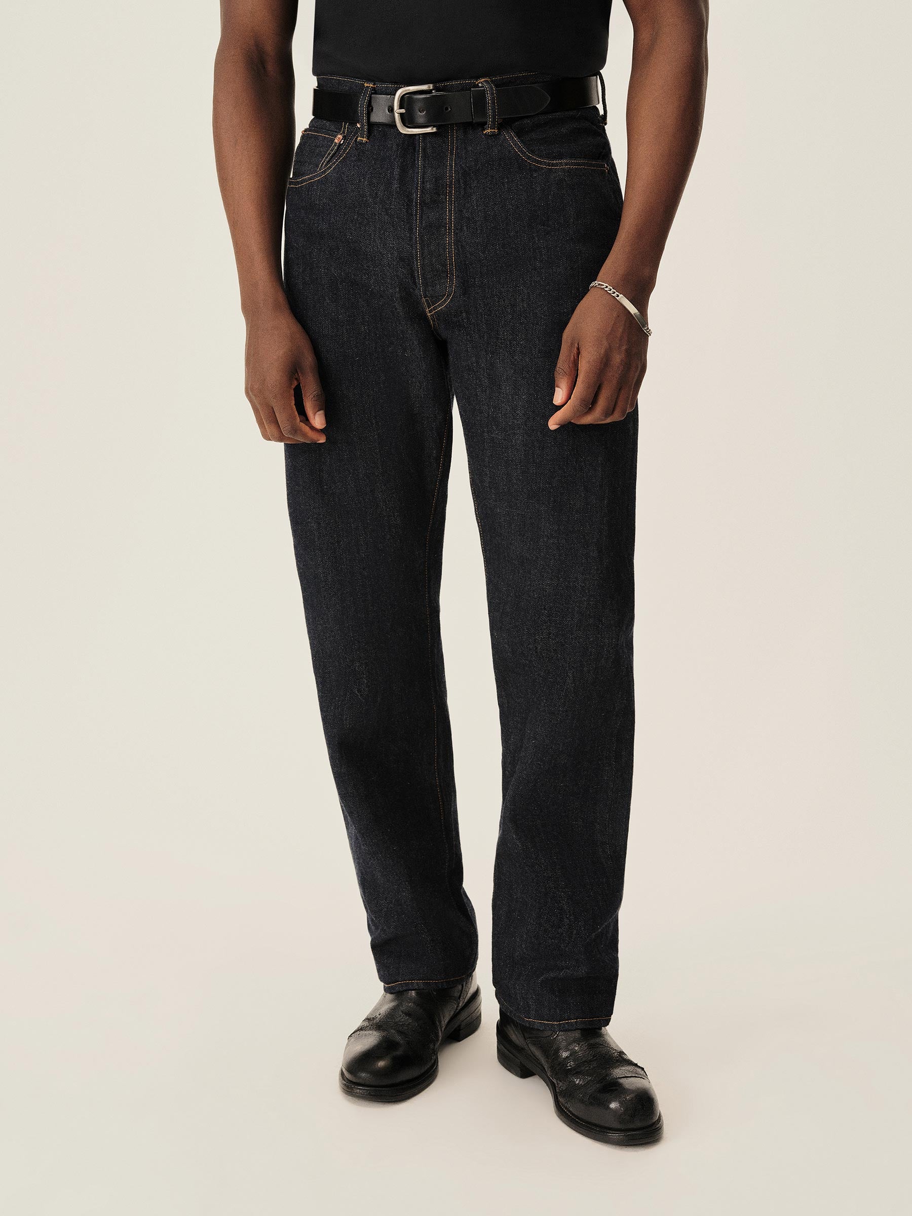 Alternative view of D018 Japanese Loomstate Selvedge Full Saddle Jean