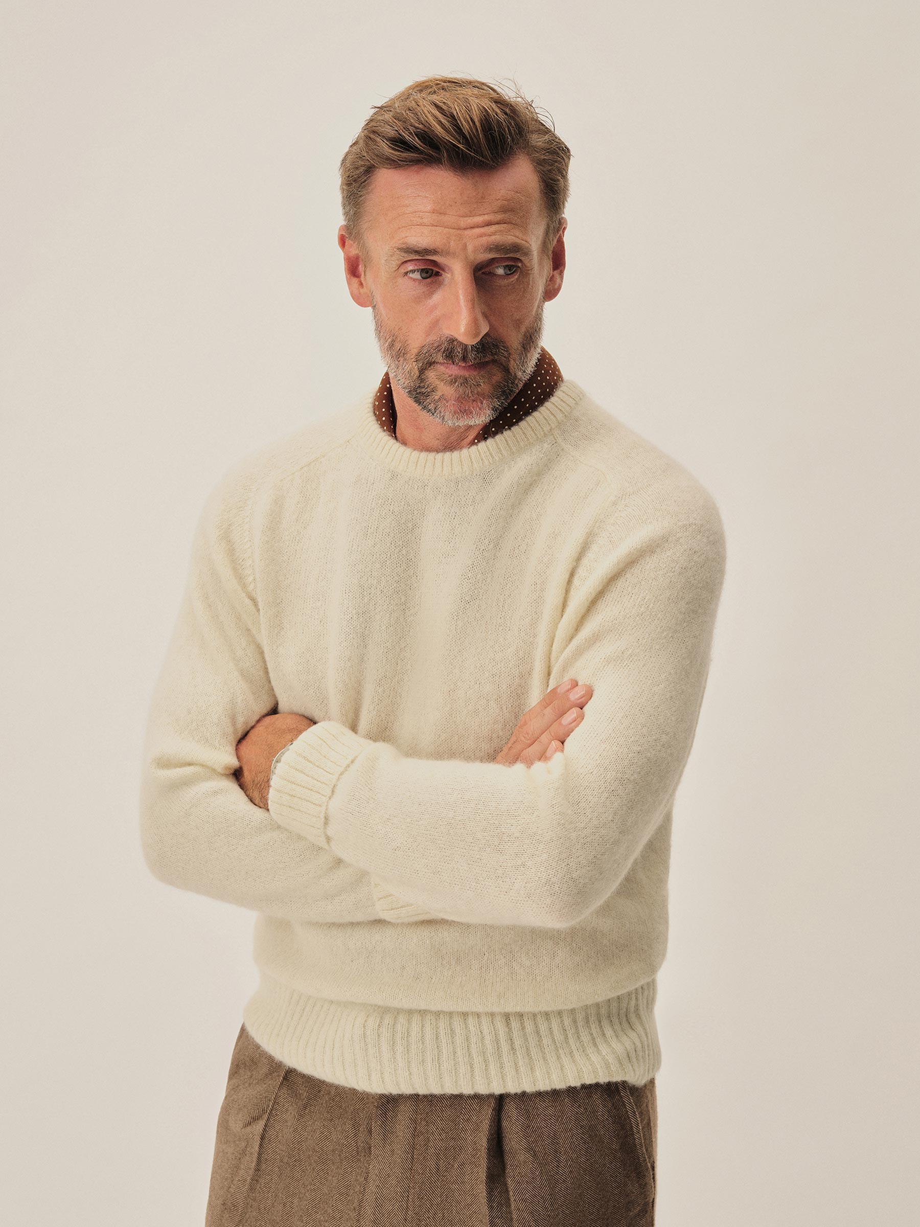 Alternative view of Natural Shaggy Alpaca Saddle Crew