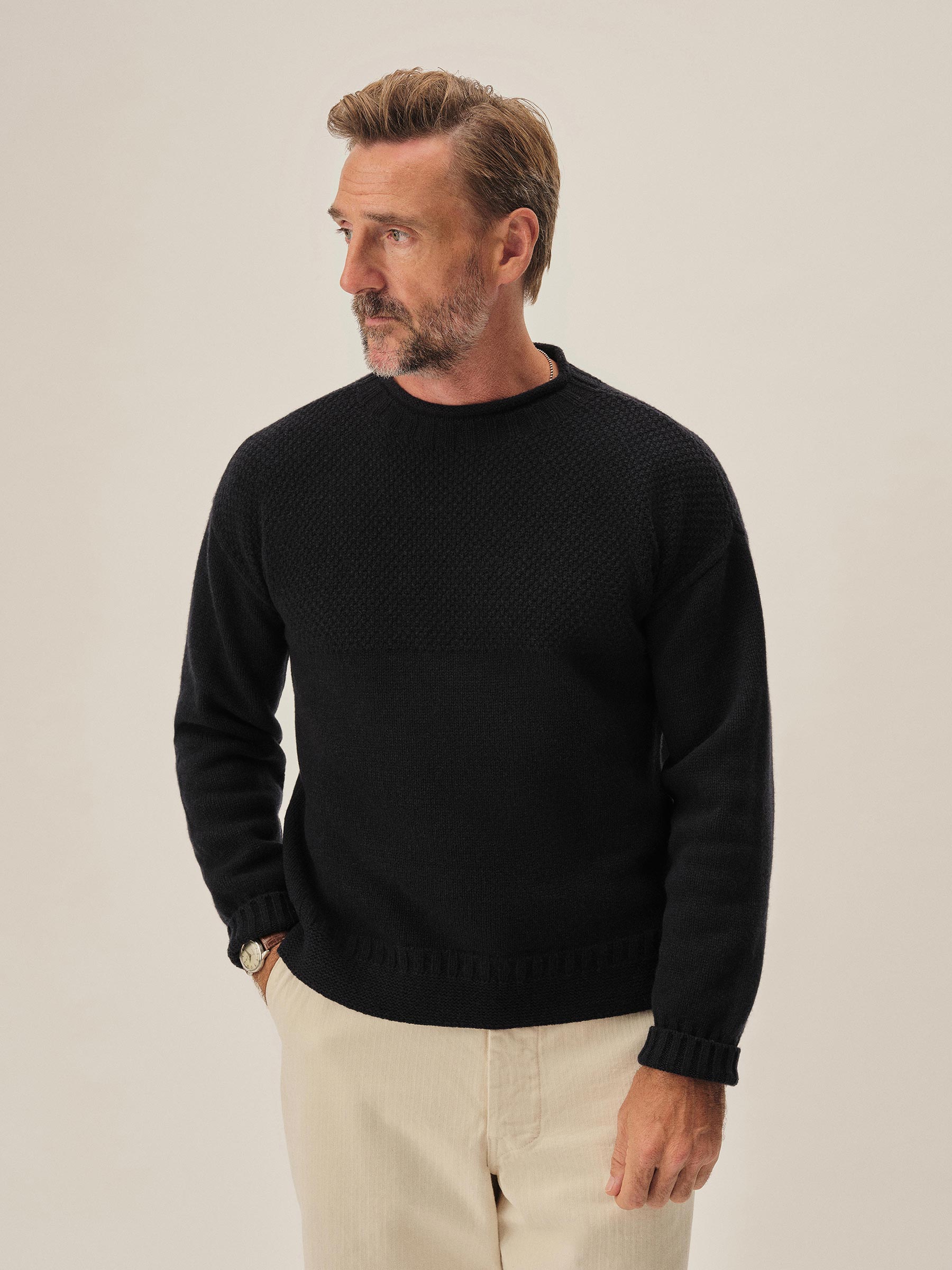 Alternative view of Dark Navy Heritage Wool Guernsey Rollneck