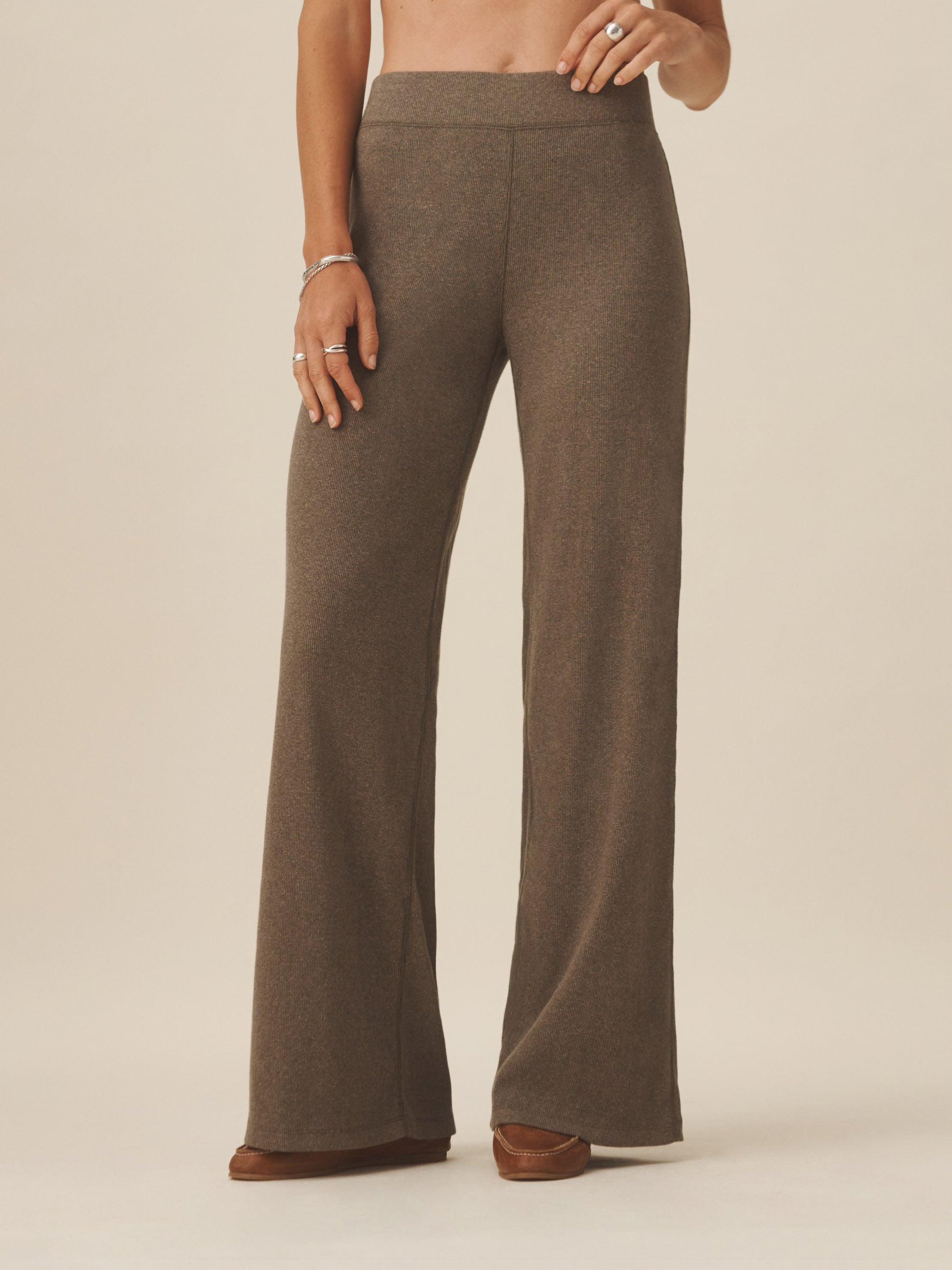 Alternative view of Marled Moss Surplus Rib Weekender Pant