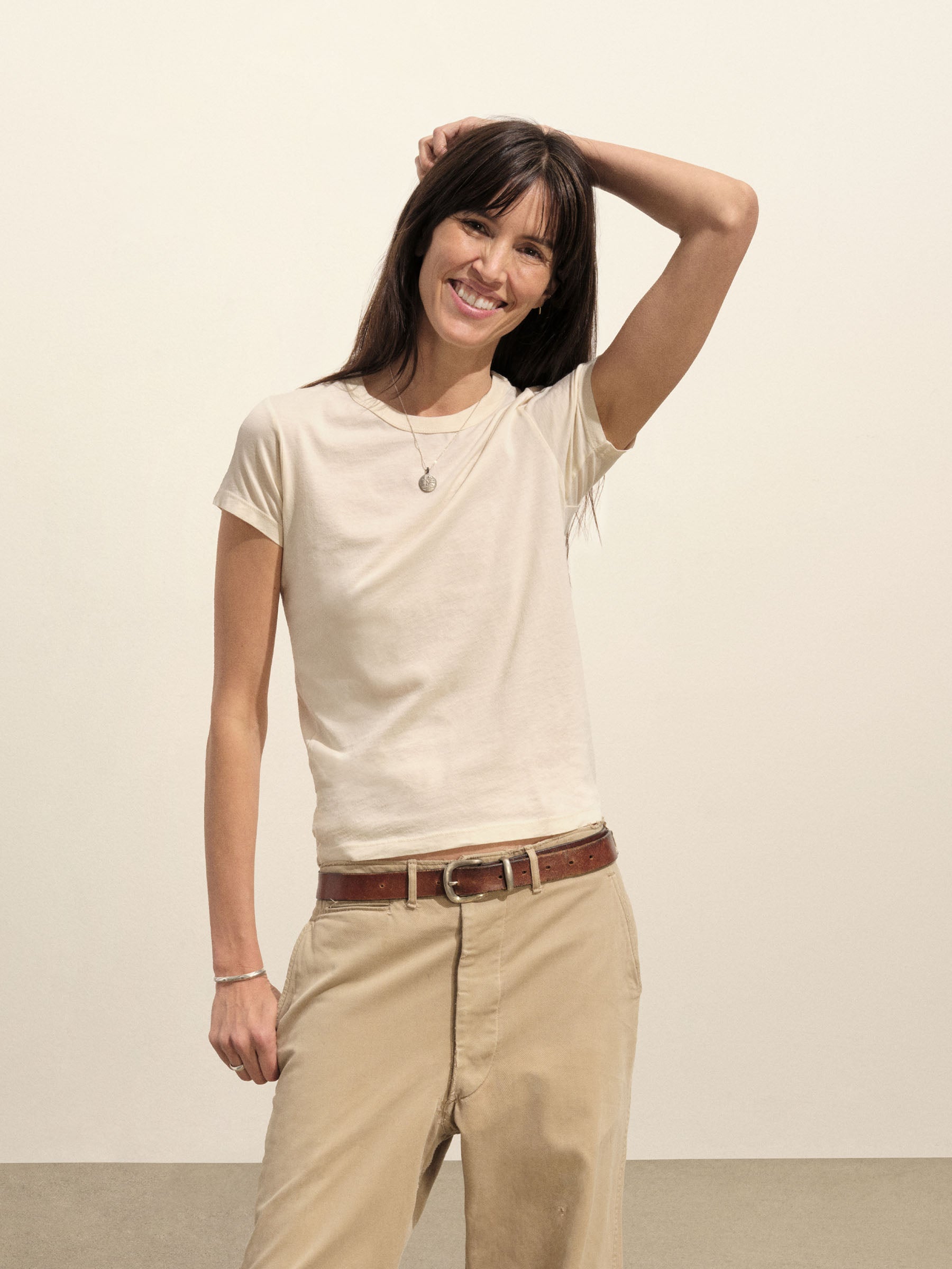 Alternative view of Natural Venice Wash Pima Slim Crew