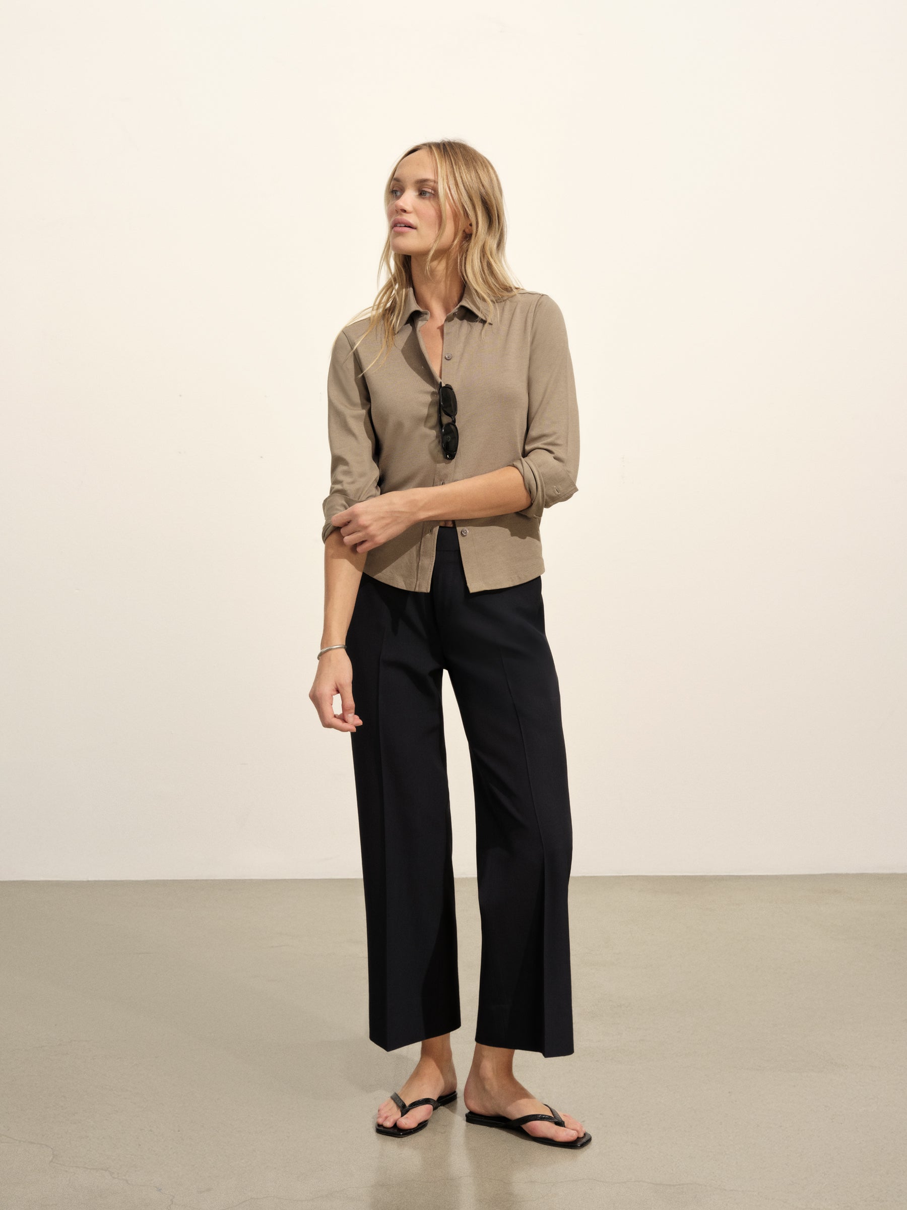 Deep Navy Midtown Wool Trouser