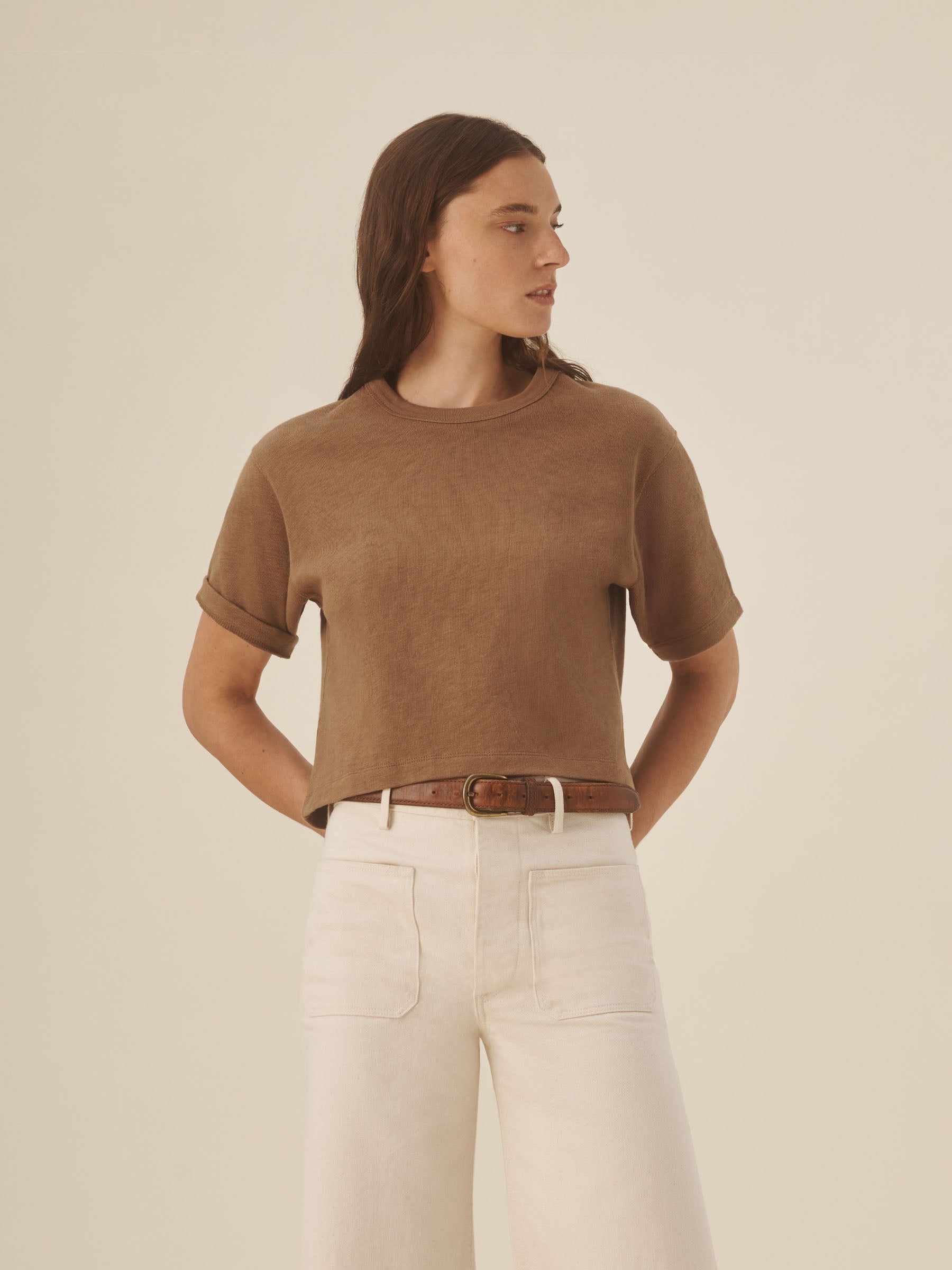 Tawny Field-Spec Boyfriend Crop Tee