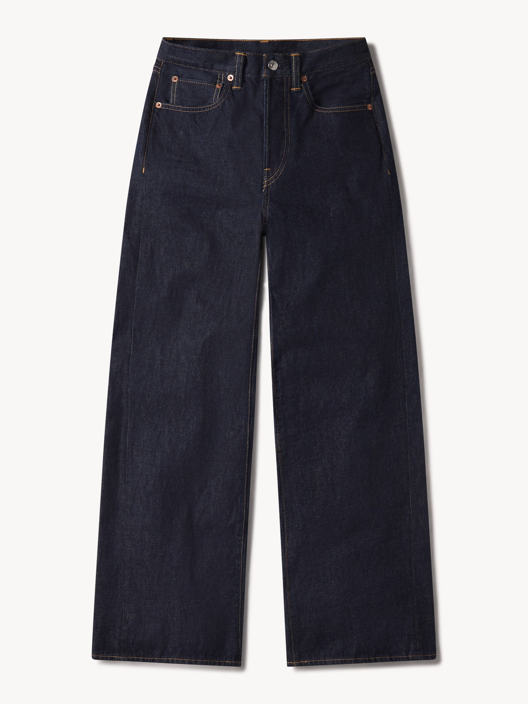 Alternative view of D046 Jet Set Jean
