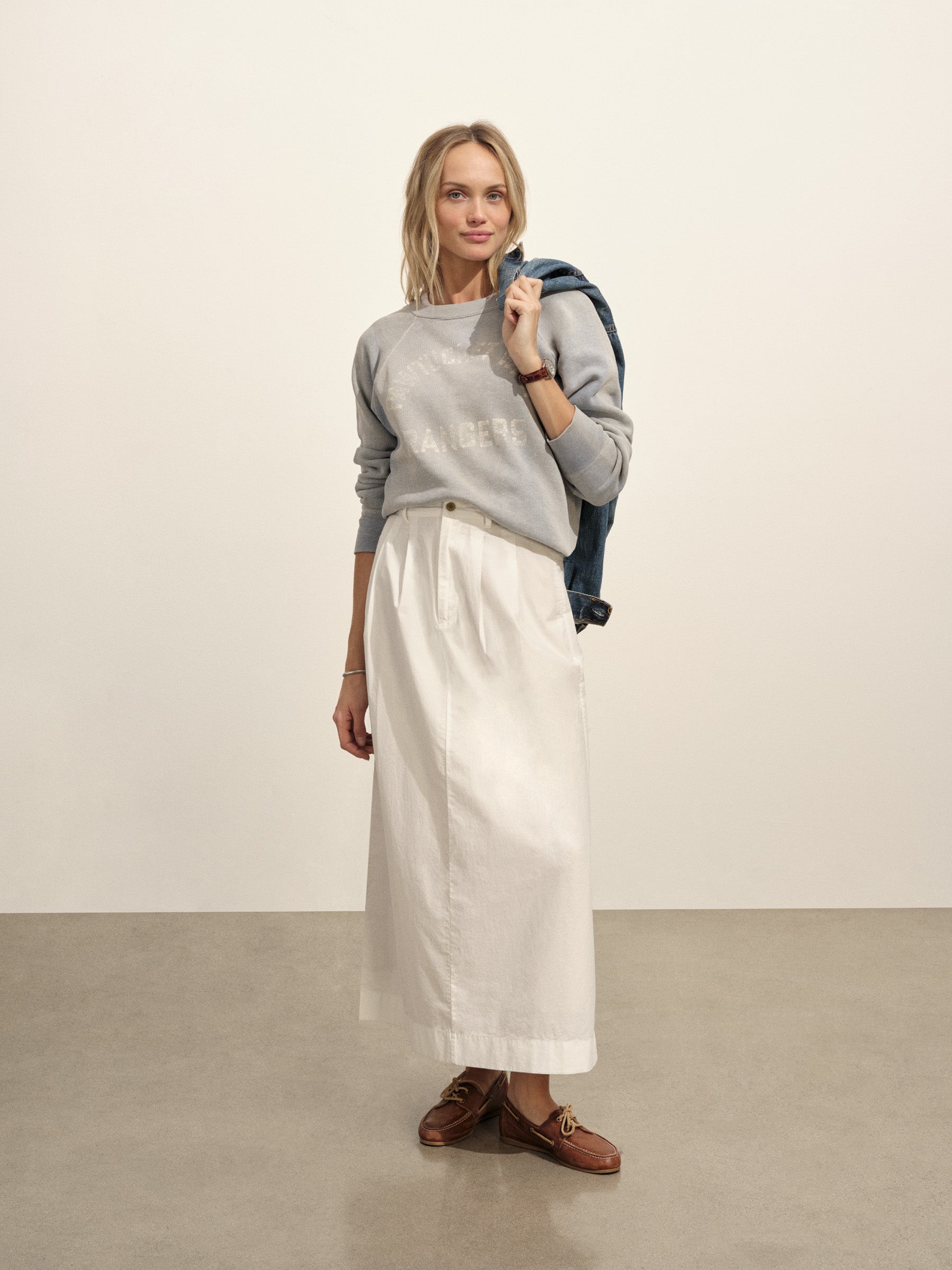 White Paperweight Poplin Pleated Skirt