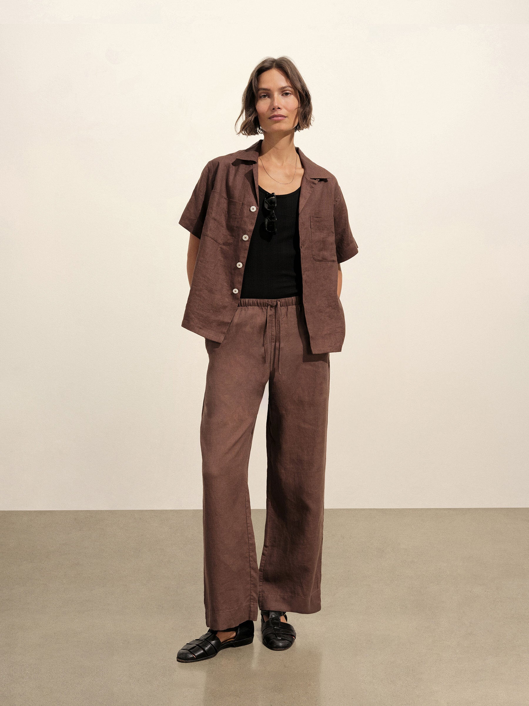 Alternative view of Bonfire Crosshatch Linen Easy Pant