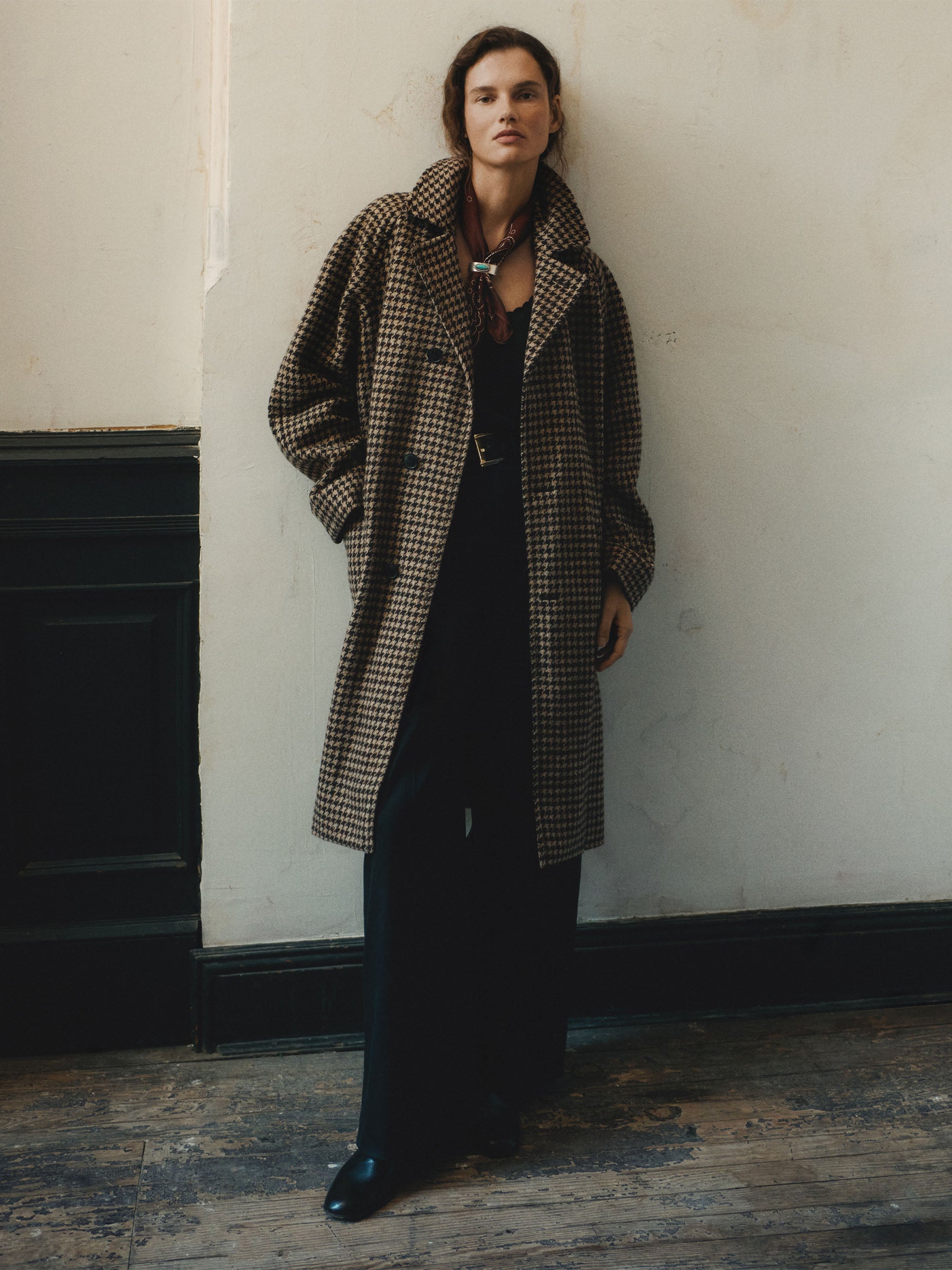 Alternative view of Spiced Houndstooth Windward Balmacaan